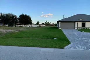 3827 SW 9th Ave, Cape Coral, FL 33914 - Photo 2