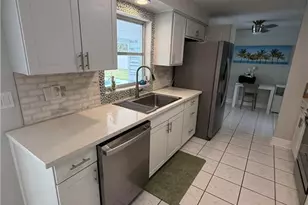 438 El Dorado Pkwy E, Cape Coral, FL 33904 - Photo 18