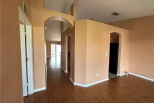 613 NW 7th Ave, Cape Coral, FL 33993 - Photo 2