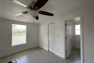 613 NW 7th Ave, Cape Coral, FL 33993 - Photo 4