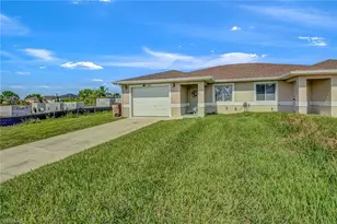 1501 NE 8th Pl, Cape Coral, FL 33909 - Photo 2