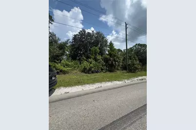 2508 51st St W, Lehigh Acres, FL 33971 - Photo 4