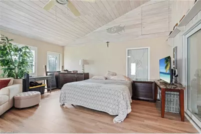 1028 Edgemere Dr, Fort Myers, FL 33919 - Photo 24
