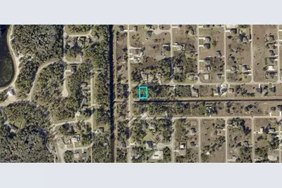 506 Raintree St E, Lehigh Acres, FL 33974 - Photo 2