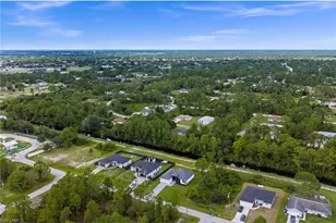 923 Bolivia Dr, Lehigh Acres, FL 33974 - Photo 44
