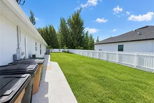 452 SW 19th Ave, Cape Coral, FL 33991 - Photo 34