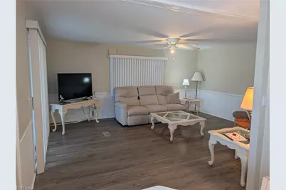 810 Hollyberry Ct, North Fort Myers, FL 33917 - Photo 4