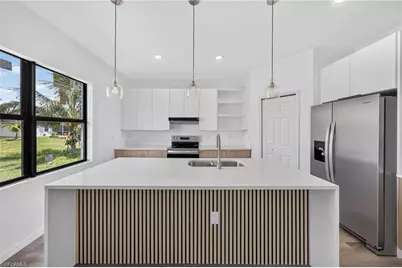 1727 NE 12th Ter, Cape Coral, FL 33909 - Photo 8