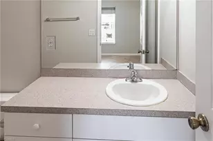 2130 NE 8th Pl, Cape Coral, FL 33909 - Photo 22