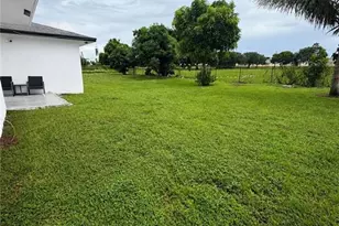 157 Dabou Loop, Belle Glade, FL 33430 - Photo 12