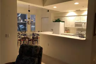 10370 Washingtonia Palm Way, Fort Myers, FL 33966 - Photo 8