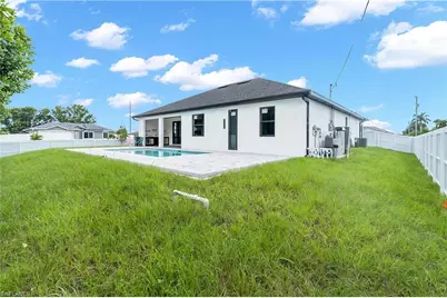 2415 NE 22nd Pl, Cape Coral, FL 33909 - Photo 46