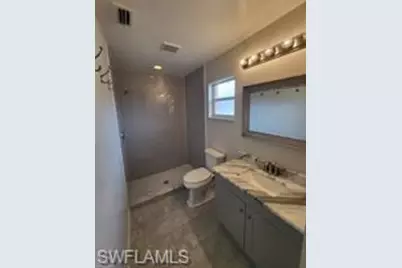 1218 SE 24th Ave, Cape Coral, FL 33990 - Photo 4