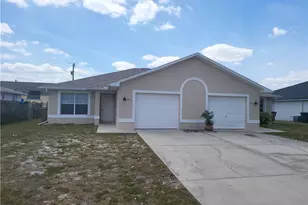 1218 SE 24th Ave, Cape Coral, FL 33990 - Photo 1