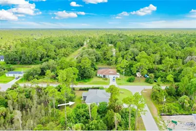 137 Napier Ave S, Lehigh Acres, FL 33974 - Photo 50