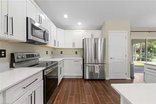137 Napier Ave S, Lehigh Acres, FL 33974 - Photo 26