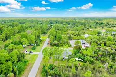 137 Napier Ave S, Lehigh Acres, FL 33974 - Photo 48