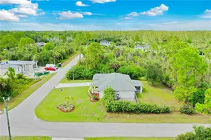 137 Napier Ave S, Lehigh Acres, FL 33974 - Photo 44