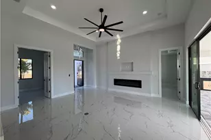 112 NE 6th St, Cape Coral, FL 33909 - Photo 8