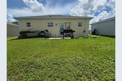 23041 Roundtree Ave, Alva, FL 33920 - Photo 14