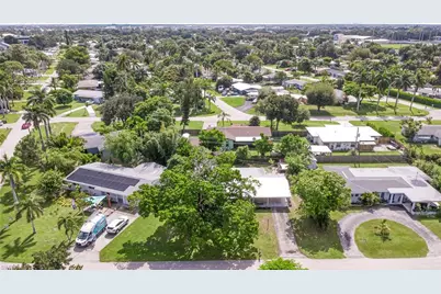 5521 Seville Rd, Fort Myers, FL 33919 - Photo 28