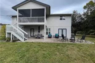 1337 Center Ln, Naples, FL 34110 - Photo 38