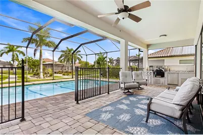 1909 SW 45th St, Cape Coral, FL 33914 - Photo 4
