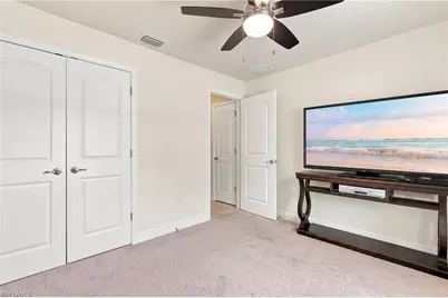 192 Townsend Ct, Lehigh Acres, FL 33972 - Photo 16