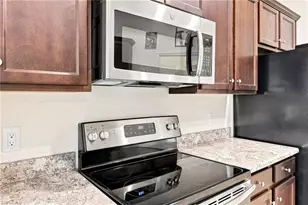 192 Townsend Ct, Lehigh Acres, FL 33972 - Photo 10