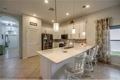 2569 Keystone Lake Dr, Cape Coral, FL 33909 - Photo 8