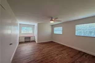 10621 McGregor Blvd, Fort Myers, FL 33919 - Photo 20