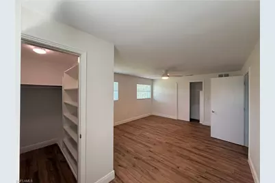 10621 McGregor Blvd, Fort Myers, FL 33919 - Photo 18