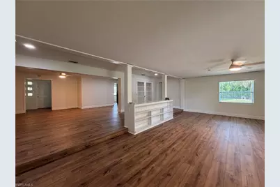 10621 McGregor Blvd, Fort Myers, FL 33919 - Photo 26