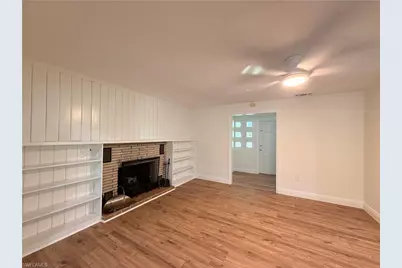 10621 McGregor Blvd, Fort Myers, FL 33919 - Photo 24