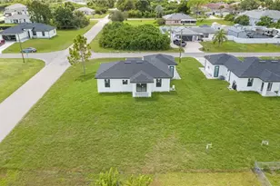 2700 11th St SW, Lehigh Acres, FL 33976 - Photo 28