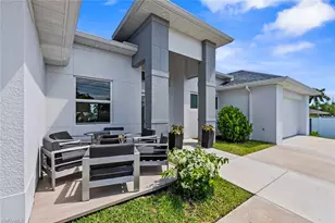 1933 Cornwallis Pkwy, Cape Coral, FL 33904 - Photo 4