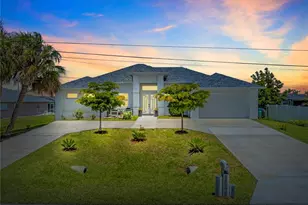 1933 Cornwallis Pkwy, Cape Coral, FL 33904 - Photo 2