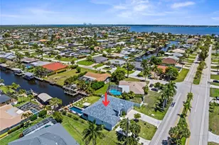 1933 Cornwallis Pkwy, Cape Coral, FL 33904 - Photo 44