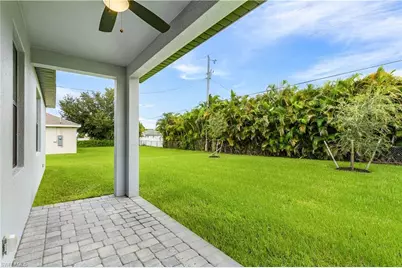 229 SE 4th St, Cape Coral, FL 33990 - Photo 22