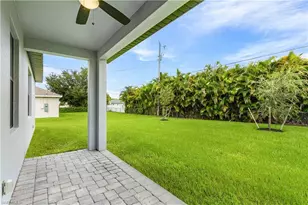 229 SE 4th St, Cape Coral, FL 33990 - Photo 22