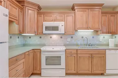4940 Vincennes St #204, Cape Coral, FL 33904 - Photo 12