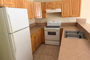 4639 28th St SW, Lehigh Acres, FL 33973 - Photo 4