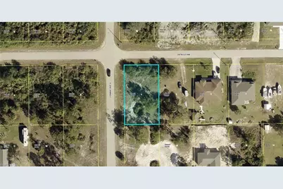 2519 38th St SW, Lehigh Acres, FL 33976 - Photo 4