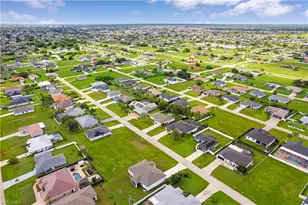 1108 NW 14th Terrace, Cape Coral, FL 33993 - Photo 4