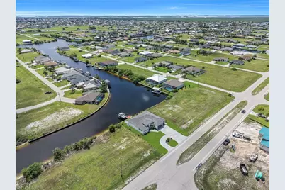 3224 Yucatan Pkwy, Cape Coral, FL 33993 - Photo 8