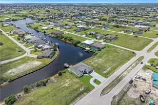 3224 Yucatan Pkwy, Cape Coral, FL 33993 - Photo 8