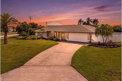 404 SW 34th Ter, Cape Coral, FL 33914 - Photo 1
