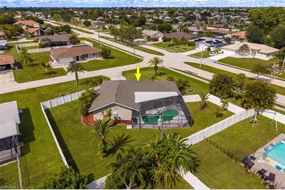 404 SW 34th Ter, Cape Coral, FL 33914 - Photo 2