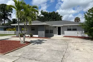 4562 Tennyson Dr, North Fort Myers, FL 33903 - Photo 8