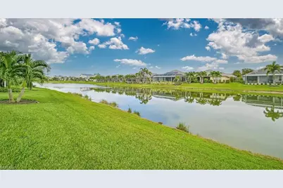 2703 Vareo Ct N, Cape Coral, FL 33991 - Photo 4